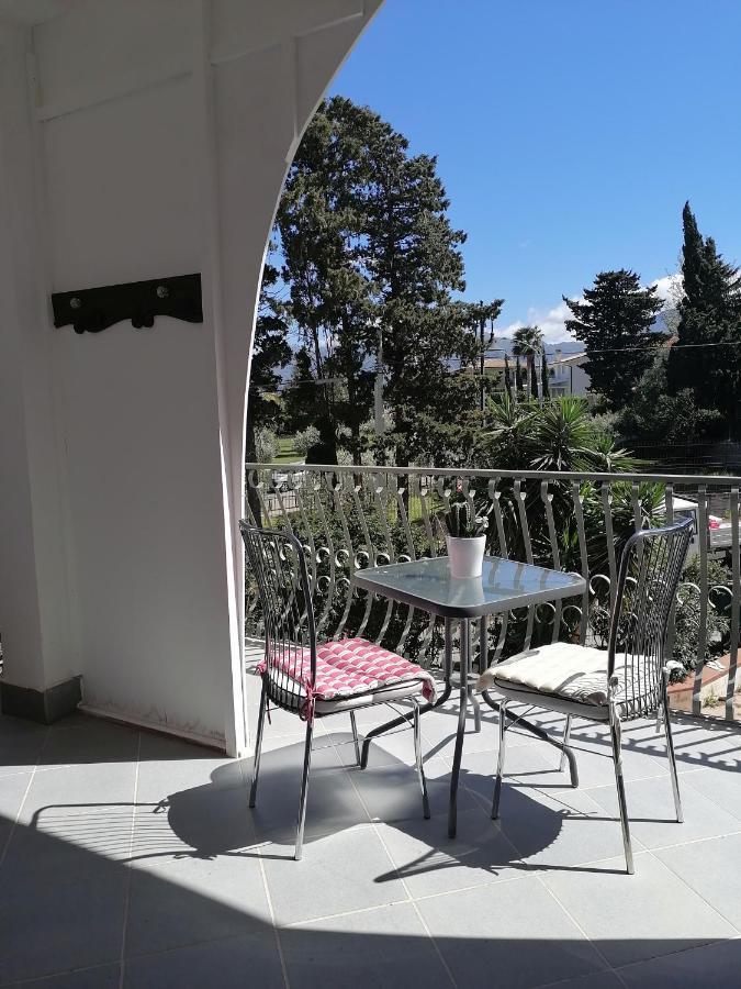 Camera Vicino L'Aeroporto Di Palermo Карини Екстериор снимка